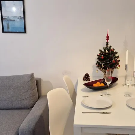 Apartman K22 Krolewska Centrum Apartament *